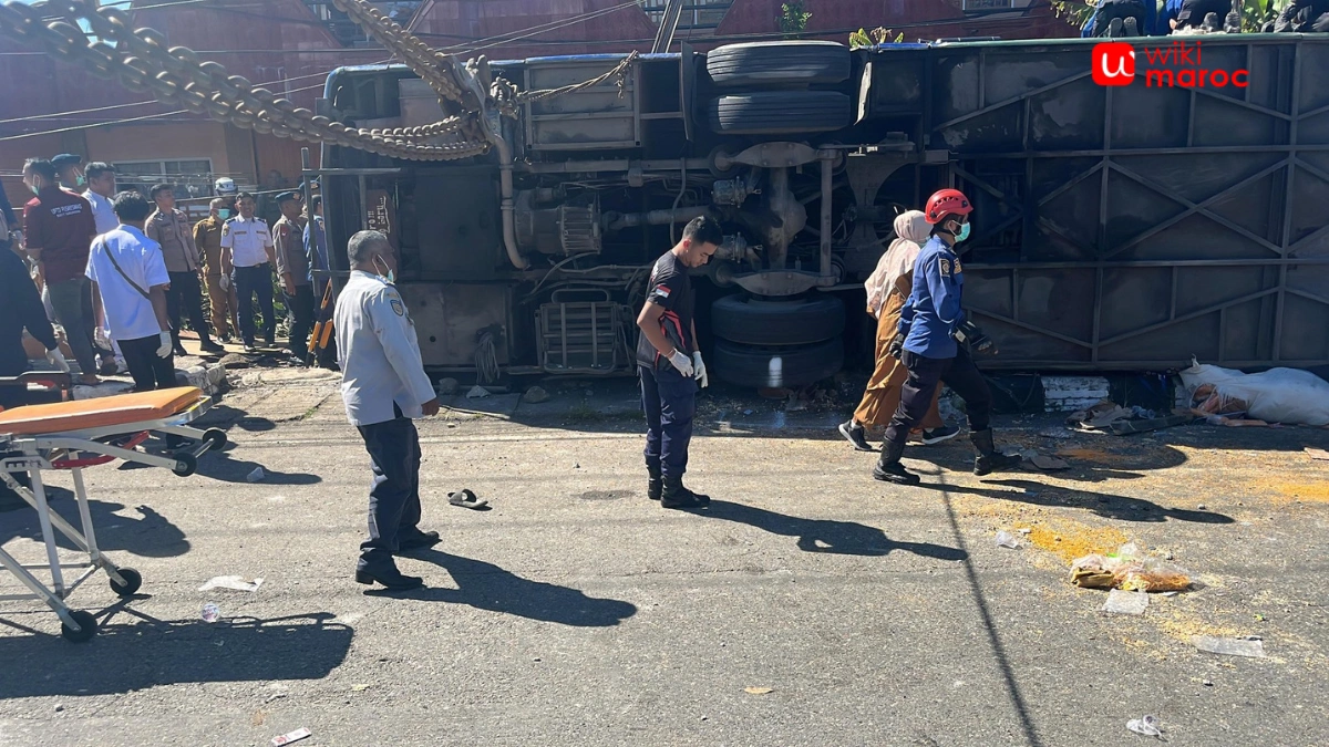 Kecelakaan Tragis Bus