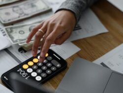 Zonk! 3 Tips Keuangan Mahasiswa Gak Berguna